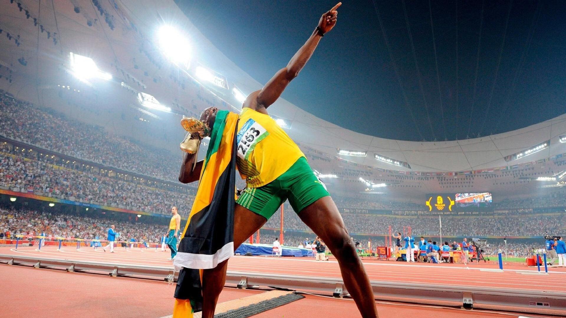 王者归来！中国女排成功卫冕世界冠军，展现无与伦比团队精神